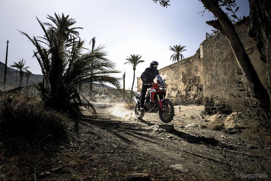 ϵĦ܇ðUĦ܇CRF1000L Africa Twin